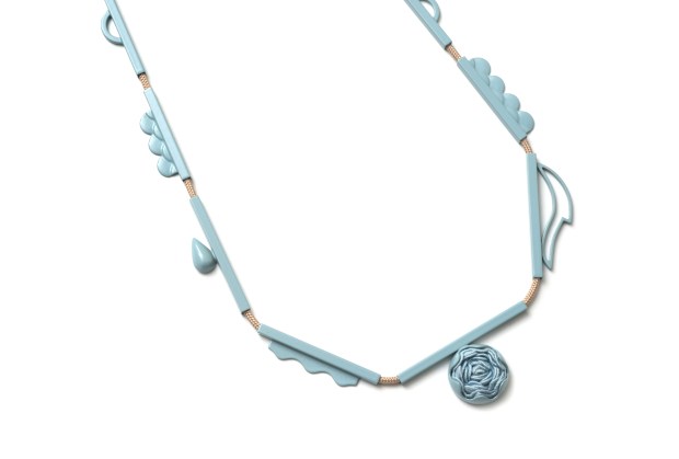 02-watery-pool-detail